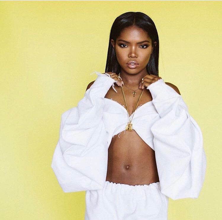RyannnnnDestiny's tweet photo. It makes no sense to be this BEAUTIFUL 🌹 #ryandestiny #queen #blackgirlmagic #melanin https://t.co/2Iv4dTNxsr