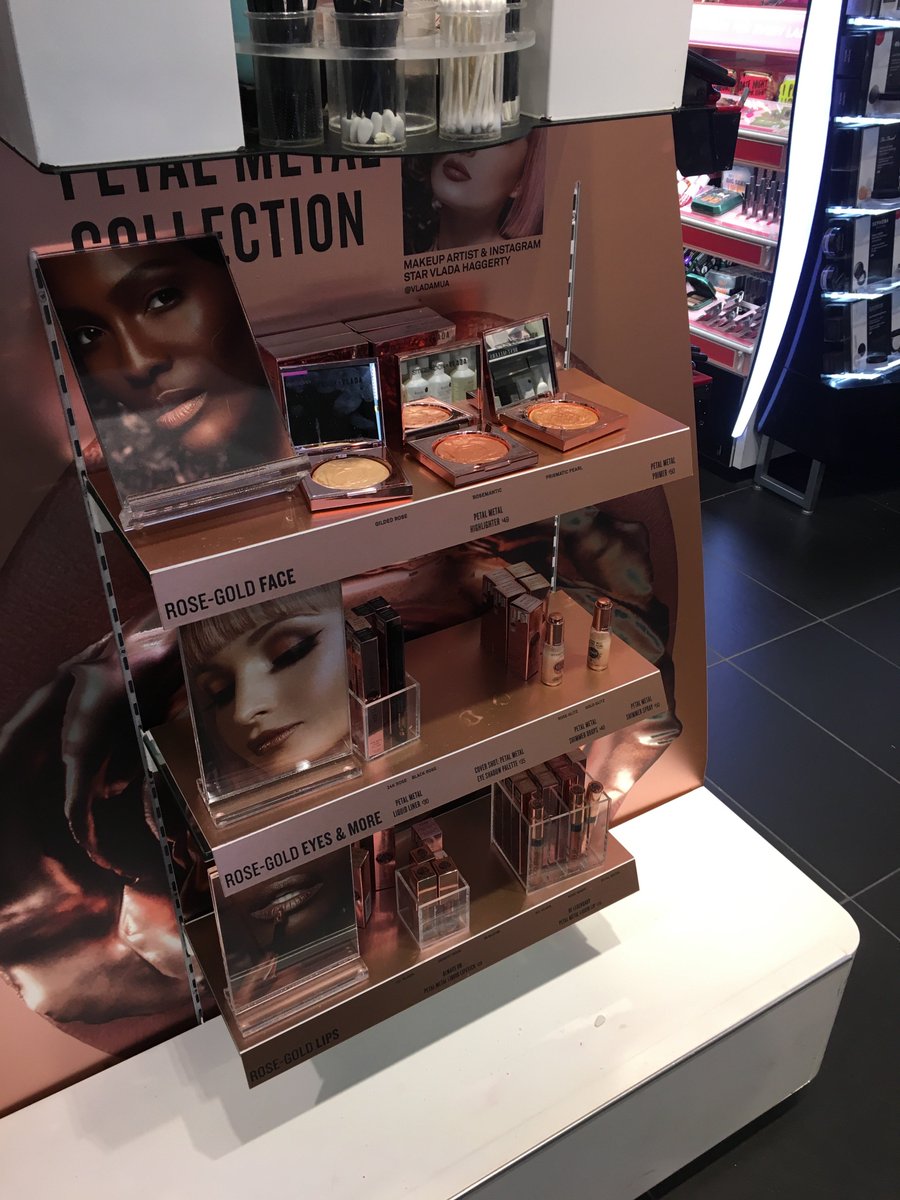 depthofview67's tweet photo. New #smashbox #vlada collection.  Super #awesome https://t.co/zcNS3goOKJ