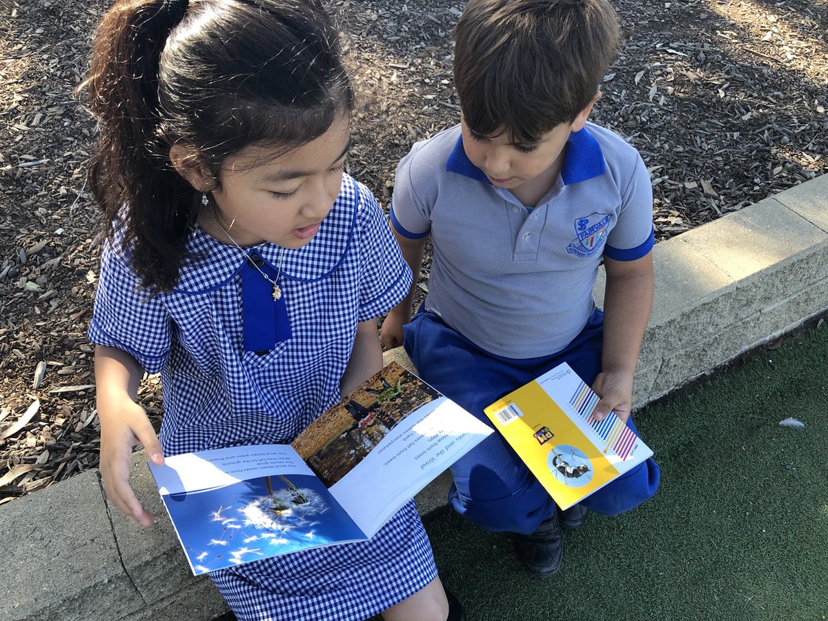 talitakelleyan's tweet image. Buddy reading with 1S in action 📚 So great to hear my students modelling and explaining good reading to their younger peers #4T2018 #buddyreading #developingconfidence @StephanieRihani @fairvaleps