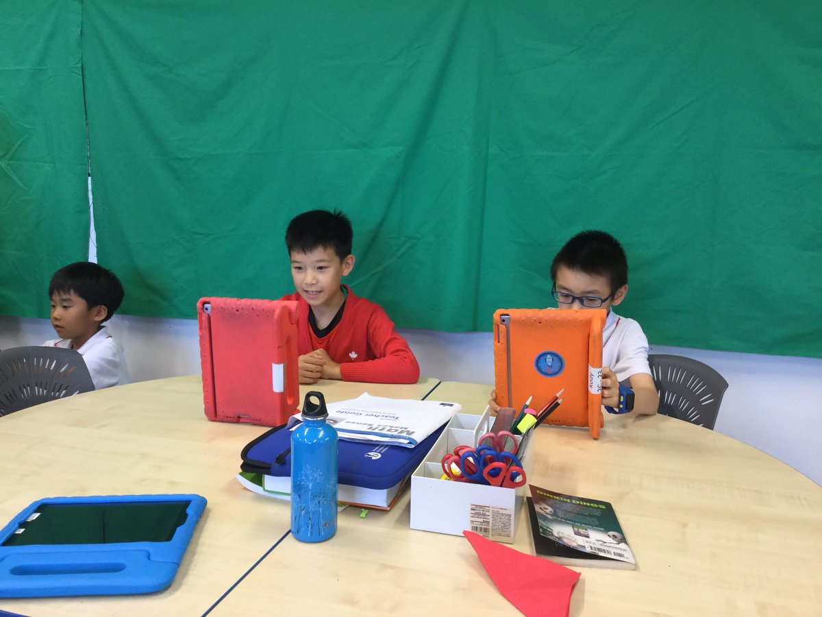 6ACDNIS's tweet photo. #greenscreenapp #topersuade #cooperation #digitalliteracy @makkyfung #cdnisprojectinnovate 
3A trialing green screen for the first time https://t.co/IIrE17APSU