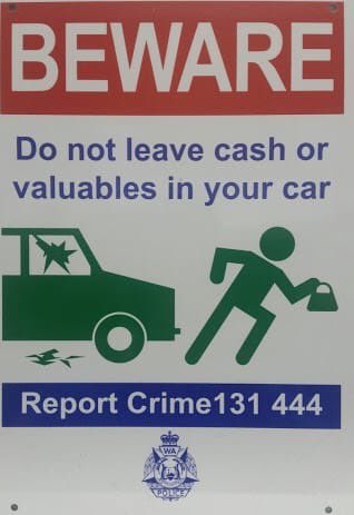 Valuables14's tweet image. Don’t leave money, valuables like iPads, phones, bags and anything expensive that will invite thieves. Make it #tougherforcrooks #LookLockLeave #SecureVehicle