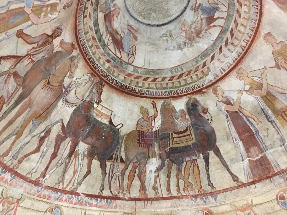 mimochilamepesa's tweet photo. @Viajando_blog @mauritshuis @visita_Holanda Réplica de la Tumba Tracia de Kazanlak. La original esta al lado y esta carrada para preservarla. La réplica es una maravilla igual #mimochilaenbulgaria #tracios #roadtrip https://t.co/jyusTSU1Kc