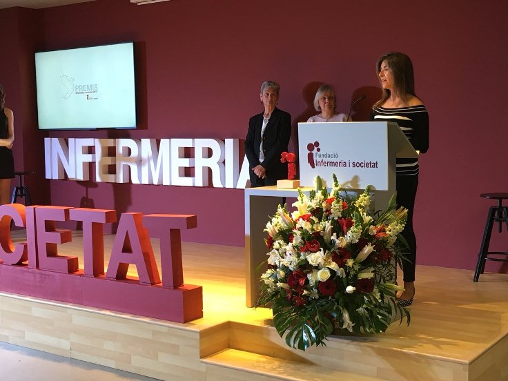 vallhebron's tweet photo. La Fundació Infermeria i Societat premia el Servei de #Neonatologia de Vall d'Hebron pel #ProjecteGermans https://t.co/tpYyZITCBc @COIBarcelona #VHambTu #BornToBeExtraordinary https://t.co/cmxCzX8aPY