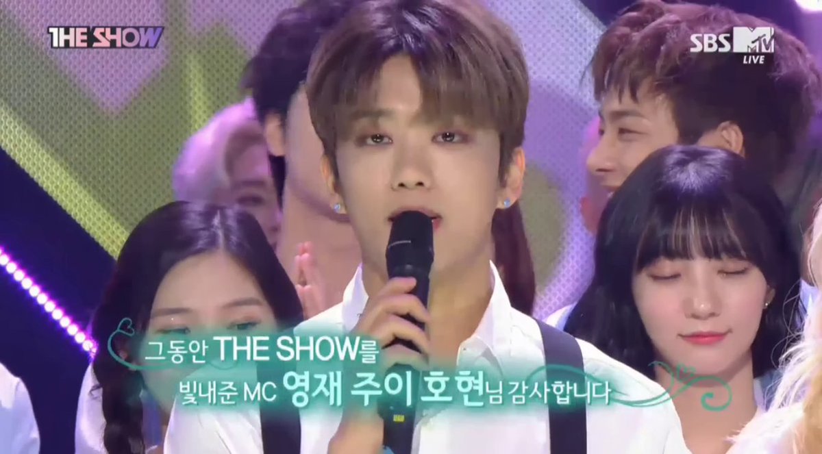 daewhyun's tweet photo. Today was Youngjae, JooE and Hohyeon's last day as MC's @ The Show ; 3; gonna miss them♥ https://t.co/POje8sfELd