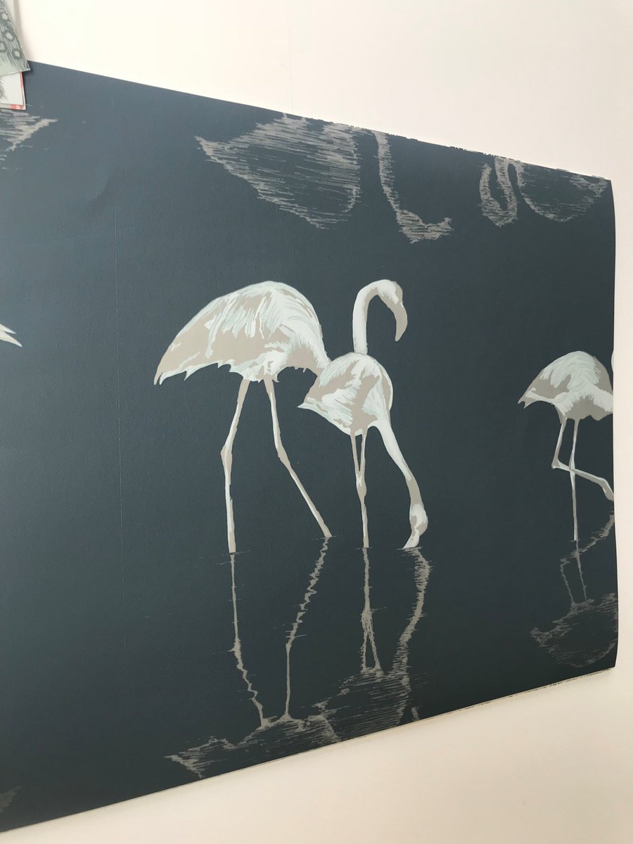 ClaraBeeLondon's tweet photo. https://t.co/IoCwMB0axI Beautiful artistic original wallpapers from @JuliettravLtd from @decorcafenet event with @PaintTTGreen we have beautiful paint and paper combinations in mind #interiordesign #colourconsultancy https://t.co/gs3DLTGhHU