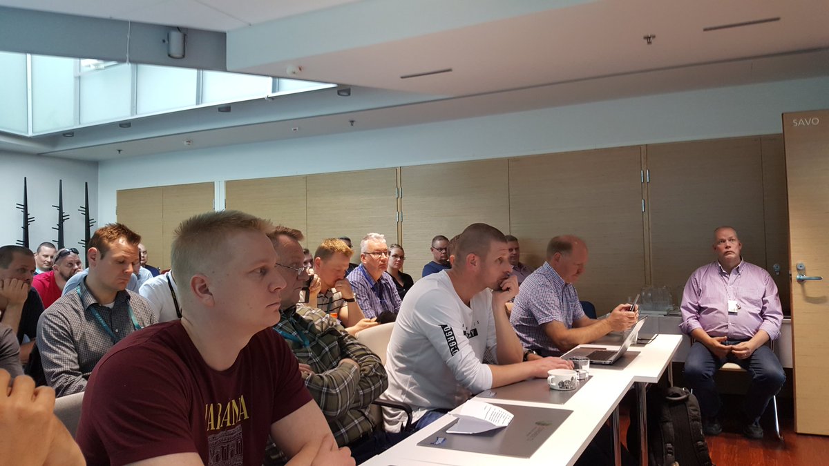 VPaasikivi's tweet photo. PePa-ajankohtaispäivillä Vantaalla. #finava https://t.co/xTjQap4QpE