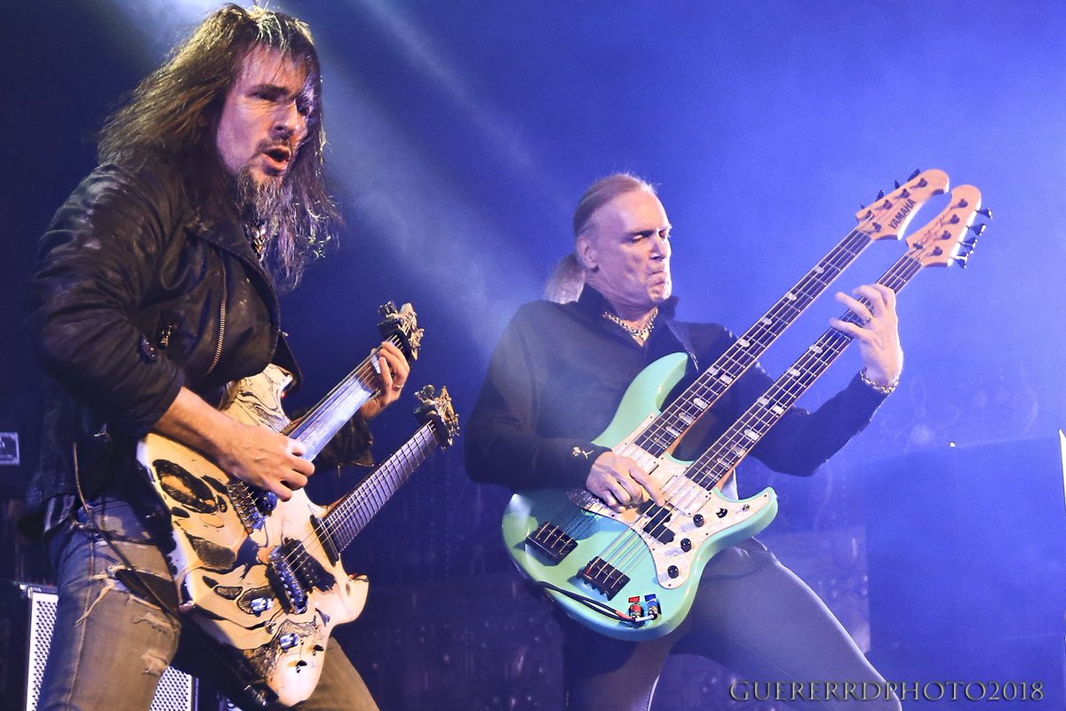 RoseGuererrd's tweet photo. #Bumblefoot #BillySheehan #SonsofApollo https://t.co/SdbtANk3r9