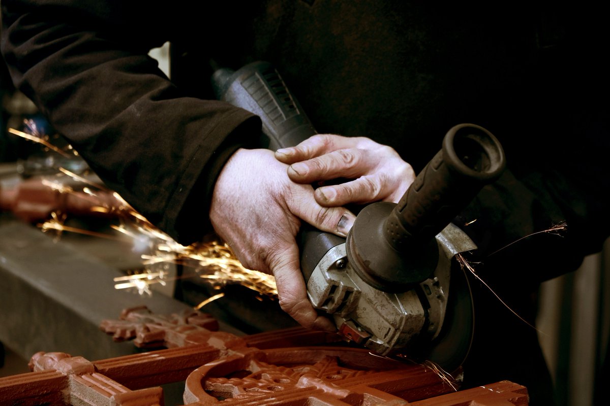 Heartlandsgates's tweet photo. Photographs of our manufacturing department and craftsmen have been chosen to be included in a 'Reclaim Photography' Festival at the Black Country Museum to celebrate their 40th anniversary on the weekend of Saturday 19th &amp; Sunday 20th May! @BCLivingMuseum https://t.co/MXaJeSusmD
