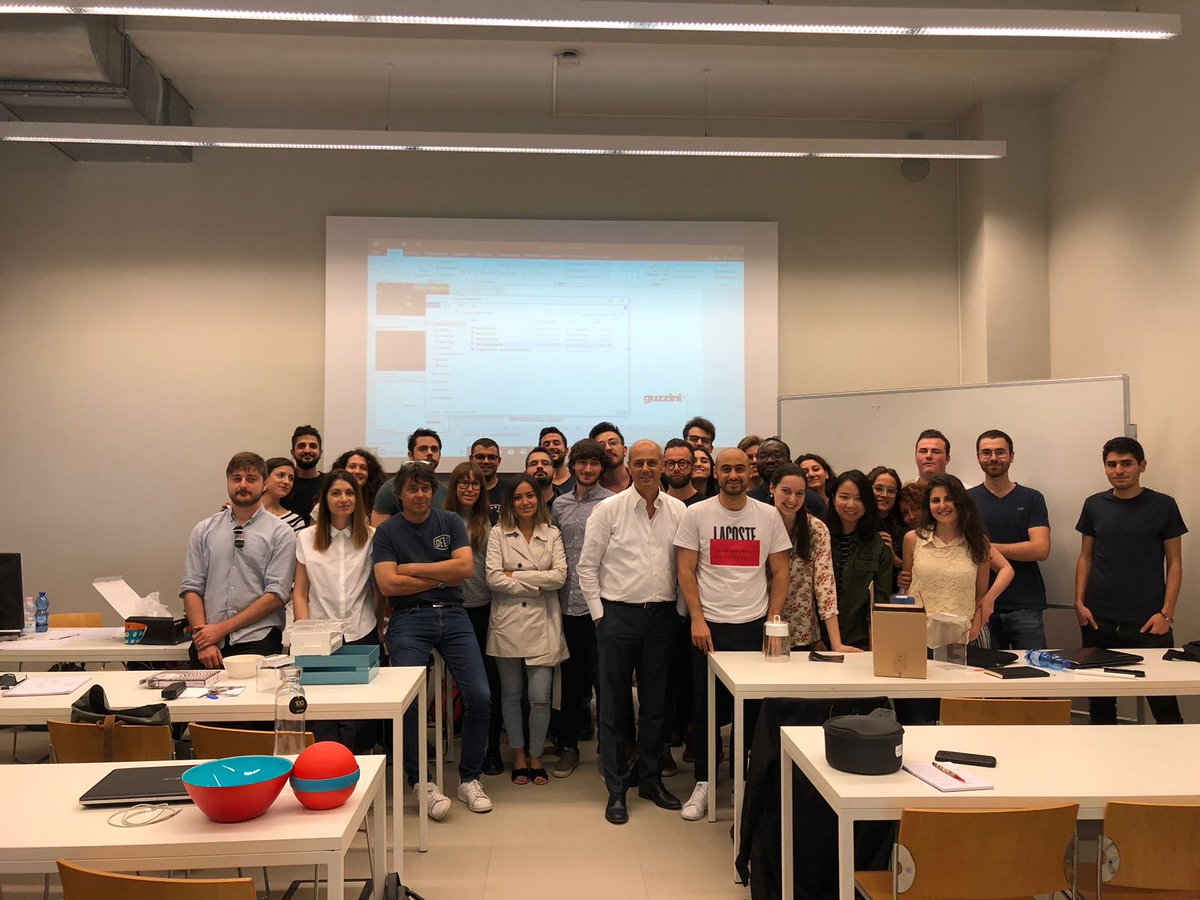 GuzziniDomenico's tweet photo. Grande successo alla Scuola Politecnica di Design di Milano @SPDMilan per il corso tenuto da Marco Merendi in collaborazione con @FratelliGuzzini ai ragazzi dell'Industrial Design University master’s course. #design #industrialdesign #master #Guzzini #università https://t.co/t6BBZwArSc