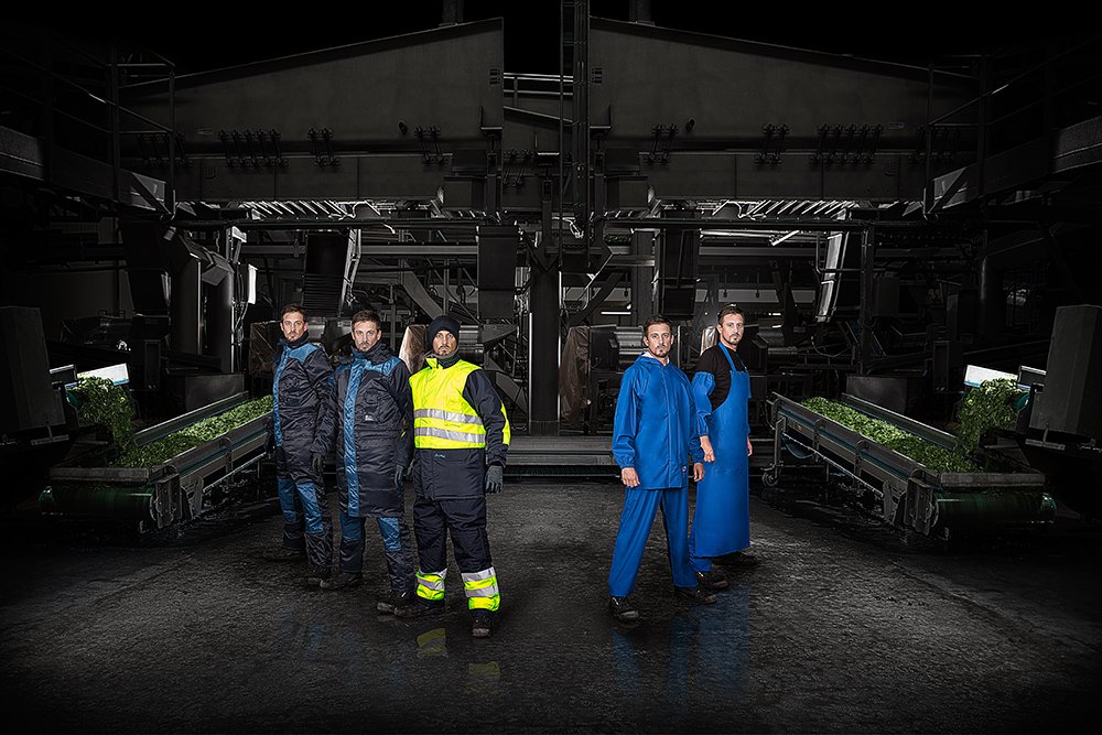 TCR_proteccion's tweet photo. El mejor #VestuarioLaboral #EPIs para las cámaras de frío y frigoristas ► Protección, Seguridad y Comodidad ◄ Colección #ICEWEAR de #SIOEN también en A.V. [peto+buzo+parka+abrigo+capucha] #FoodTech #FoodTechBCN #FoodTech2018 +INFO → https://t.co/o93xEr1oxq https://t.co/nFgdb5v72v