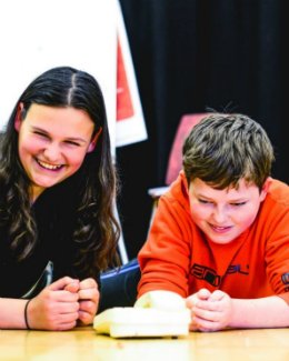 YoungRWCMD's tweet photo. Dau gyrsiau drama haf newydd cyffrous! | Two exciting new summer drama courses!
https://t.co/h9BD1FhHHD
#YsgolionHaf #SummerSchools #drama https://t.co/Aa440plZ8G