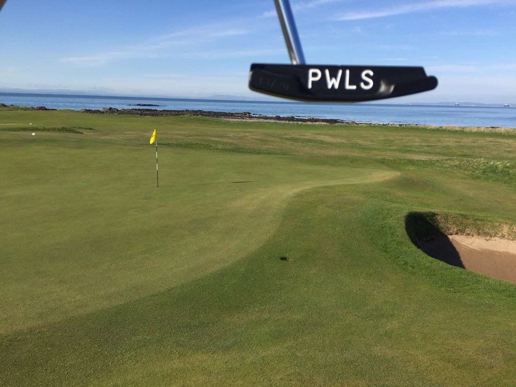 The reveal! Did you guess it on par, get a birdie, an eagle or even a ‘hole in one’?  <a href="/ArrellEng/">Arrell Engineering</a> transformed a block of waste ship steel into #precision engineered golf putters, to raise funds for charities and our welfare fund #UKMfg #STEM #YoE @QEClassCarriers