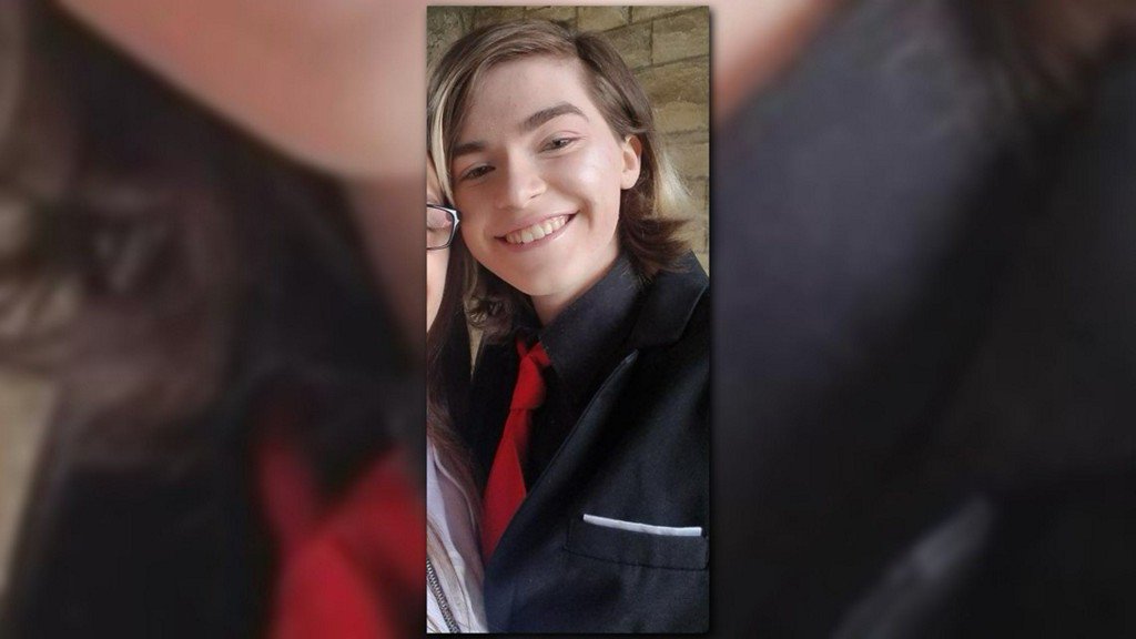 wkyc's tweet image. Highland Heights Police: 17-year-old boy missing since Sunday on.wkyc.com/2ImTGkk