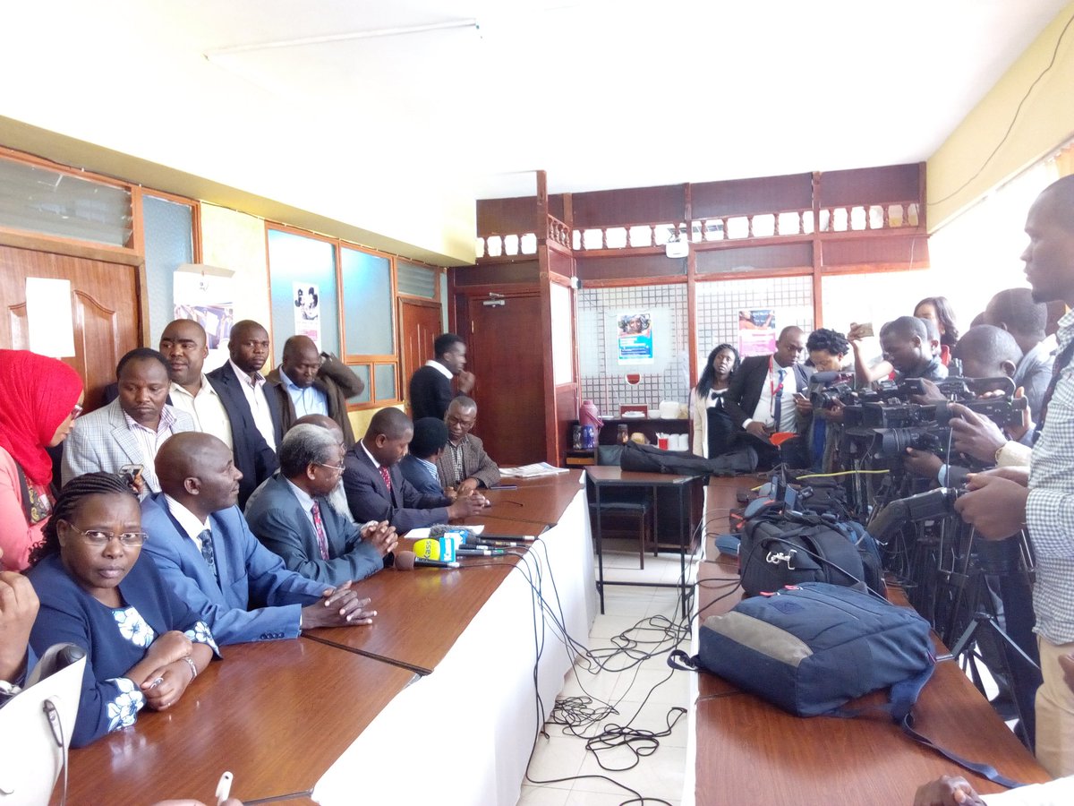 OmaribaKE's tweet image. Happening Now: UASU/ KUSU presser on the ongoing #LecturersStrike