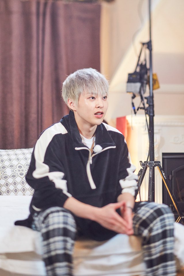 withMBC's tweet photo. 경) 기쁘다 우민 오셨네🎉 (축
#시우민 등장소식에 무슨 일인지 
엠빅은 말없이 눈물만 흘리는데...
👉🏻https://t.co/KLzNZNt0ZM 
#이불밖은위험해 #김민석 #보고있어도_보고싶다 https://t.co/qdREguVi1z