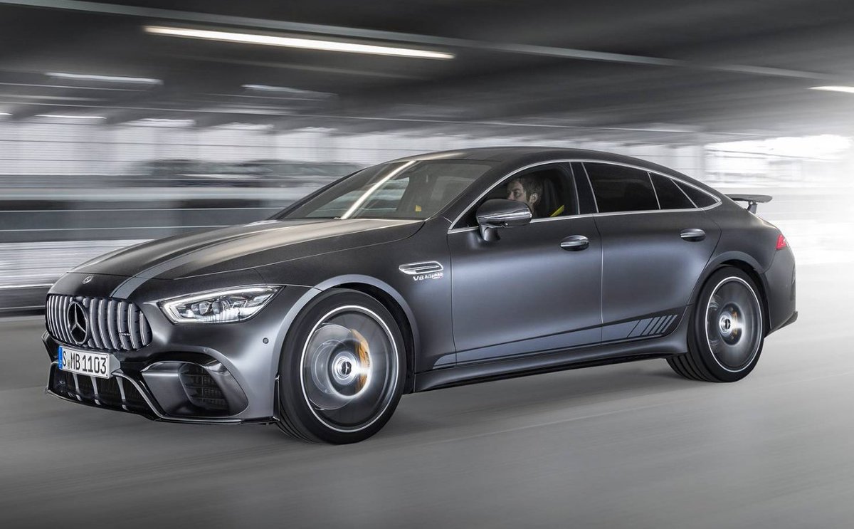 DrivenByOne's tweet image. New #AMG GT 63 S Edition 1 is a 630hp monster on wheels 😍 bit.ly/2I6YG9v