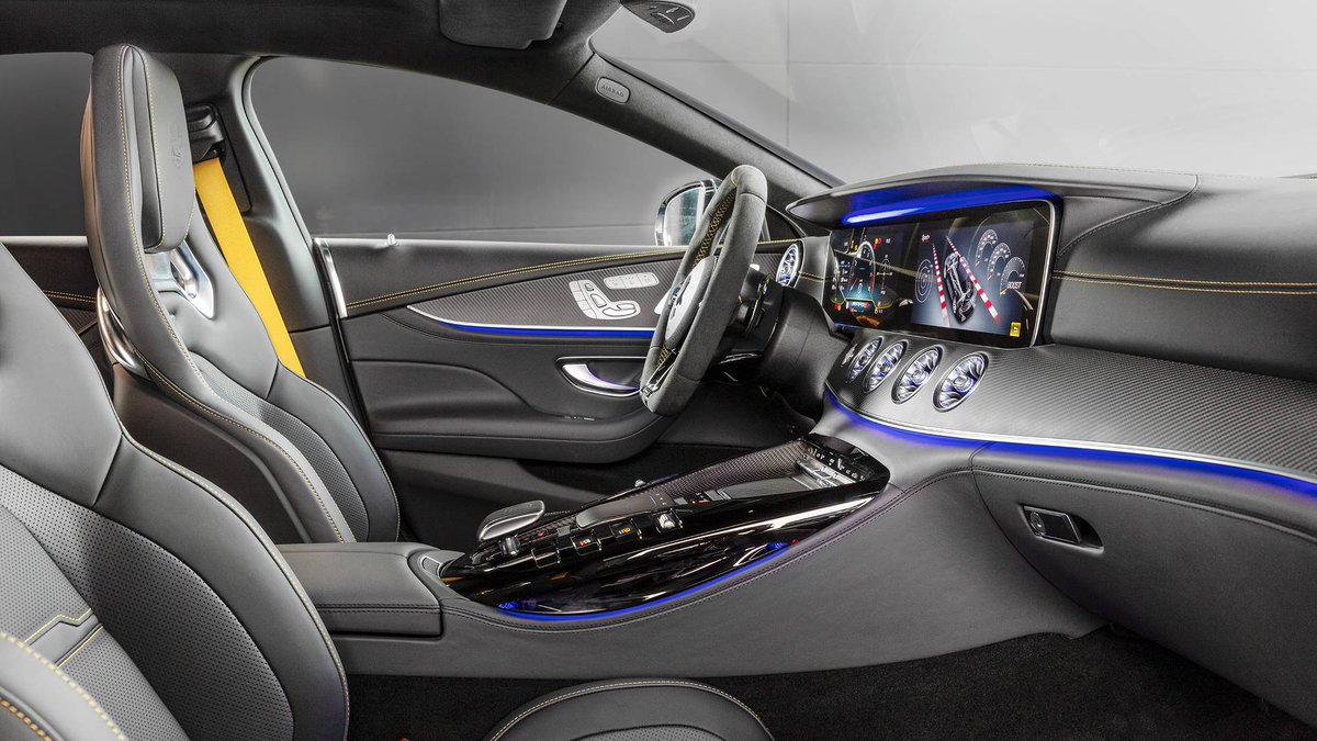 DrivenByOne's tweet image. New #AMG GT 63 S Edition 1 is a 630hp monster on wheels 😍 bit.ly/2I6YG9v