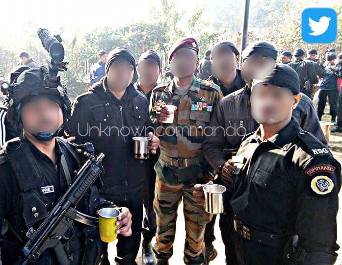 jaywankhadejrw's tweet image. Chai Time 
Para &amp;amp; NSG Together 
@adgpi @NorthernComd_IA @easterncomd #IndianArmy #nsgcommandos #blackcatcommandos #jaihind @HecklerAndKoch #mp5 #specialforces