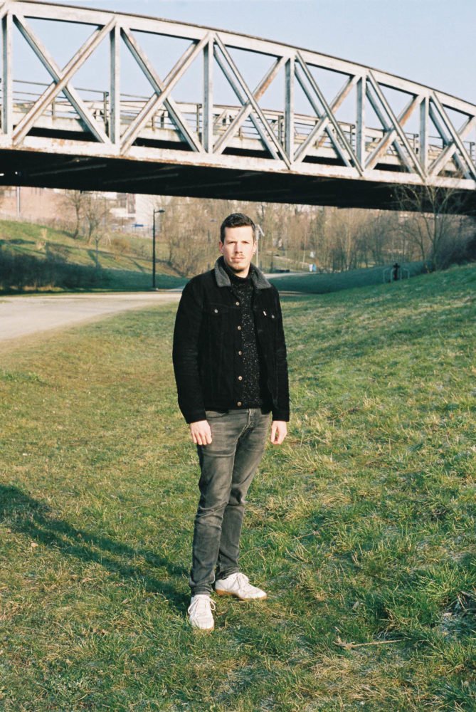 Discover who made the cut in our 100-strong selection of essential players in homegrown house music today.

thewordmagazine.com/the-hundreds/?…