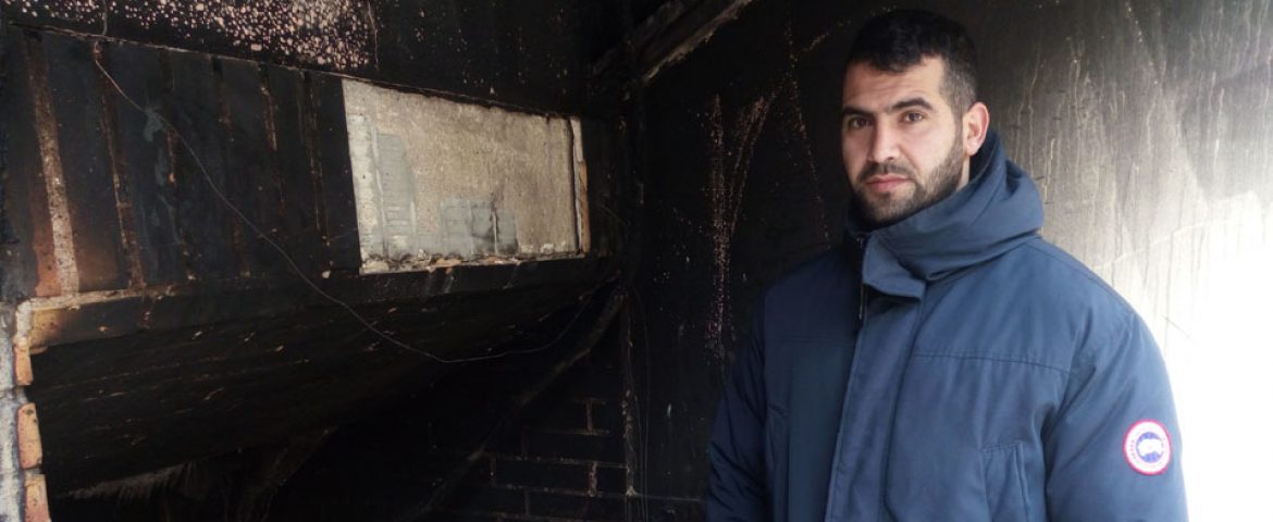 LeBondyBlog's tweet photo. #REDIFF Kader Salmi, héros de #Montreuil, une occasion manquée pour les médias💪🏼

En février, Kader Salmi sauve 19 de ses voisins d'un incendie. À part le Bondy Blog, quasiment aucun autre journal n’a raconté cet acte héroïque
@IdirBondy s’interroge

➡️https://t.co/kBpjNB2w6B https://t.co/8n47KlCgIz