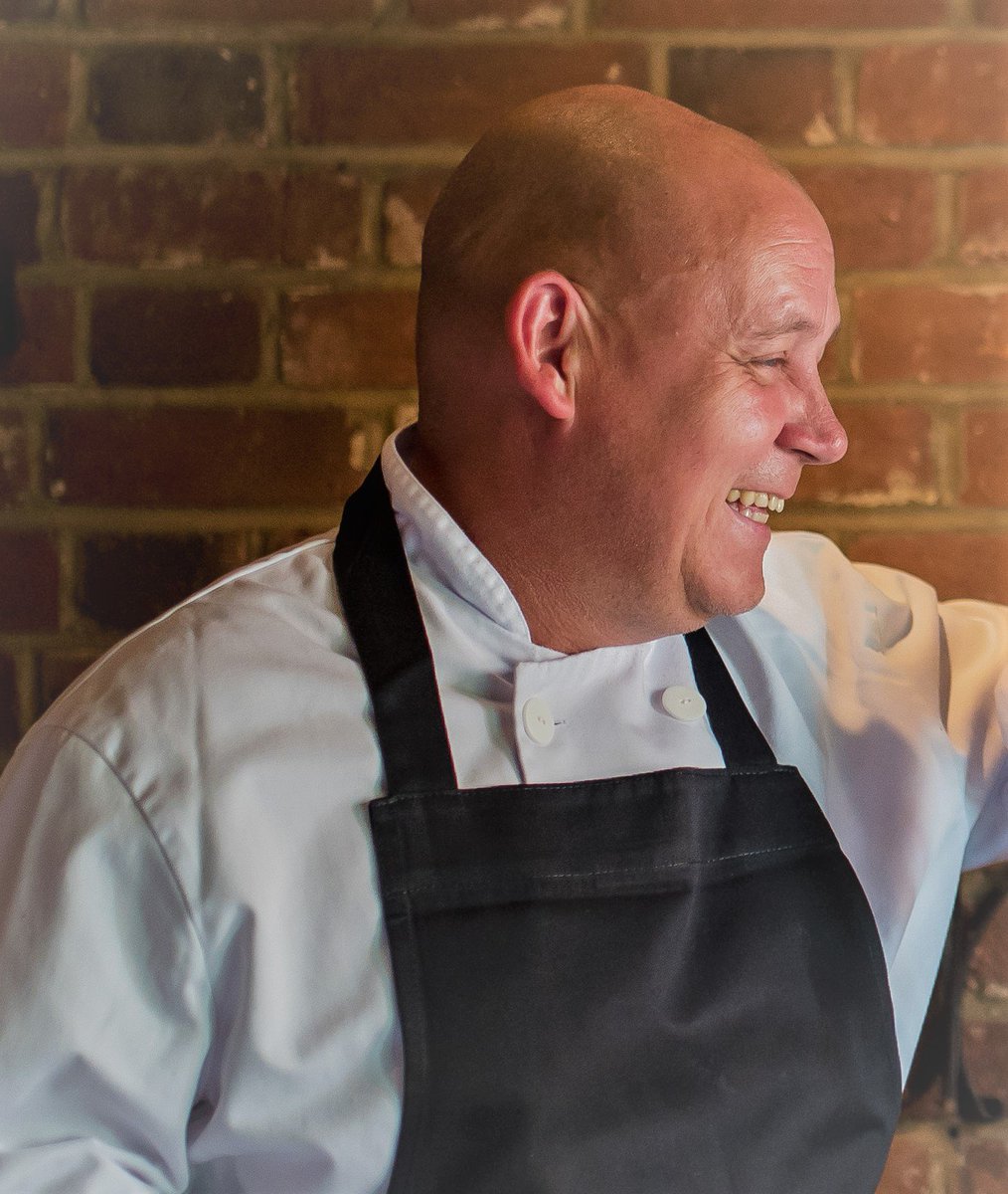 The Cookery Demonstration Theatre will start with award winning chef from <a href="/Brasteds/">Brasted's</a>,  Chris <a href="/Chef_Buzz/">Chris 'Buzz' Busby</a>, affectionately known as Buzz and from there you are promised a back to back programme of fabulous demos.
bit.ly/2w0jDRK