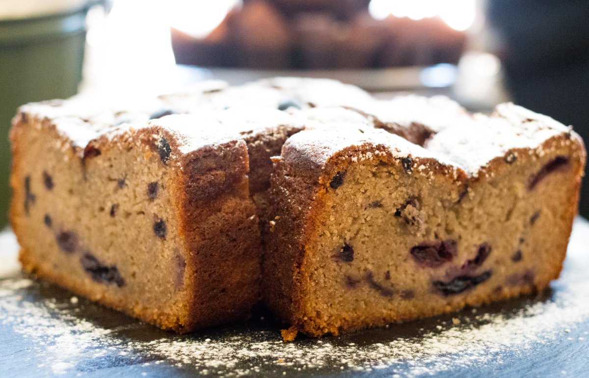 In need of some "get up and go" this morning? How about one of these blueberry slices from <a href="/BMAHousevenue/">BMA House</a>? #TuesdayMotivation #Foodphotography