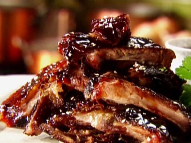 something_south's tweet photo. The Ribs don’t stop Tonight !!! #tuesdayRibNights #bottomlessRibs https://t.co/wdQ8IyGyza