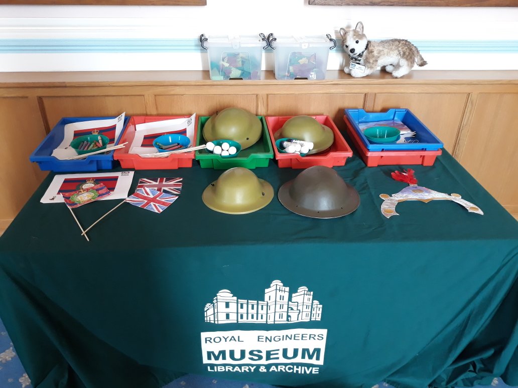 REMuseum_Snob's tweet photo. All set ready for monthly  #MiniMuseumExplorers. We are looking at historic #hat's &amp; #uniform. We are even on the hunt for these little #soldiers can you spot them on the play tank #EYFS #Under5 #Kent #Museums @Proud_Sappers @kidsinmuseums 🐾 https://t.co/OuuHzPwcDj