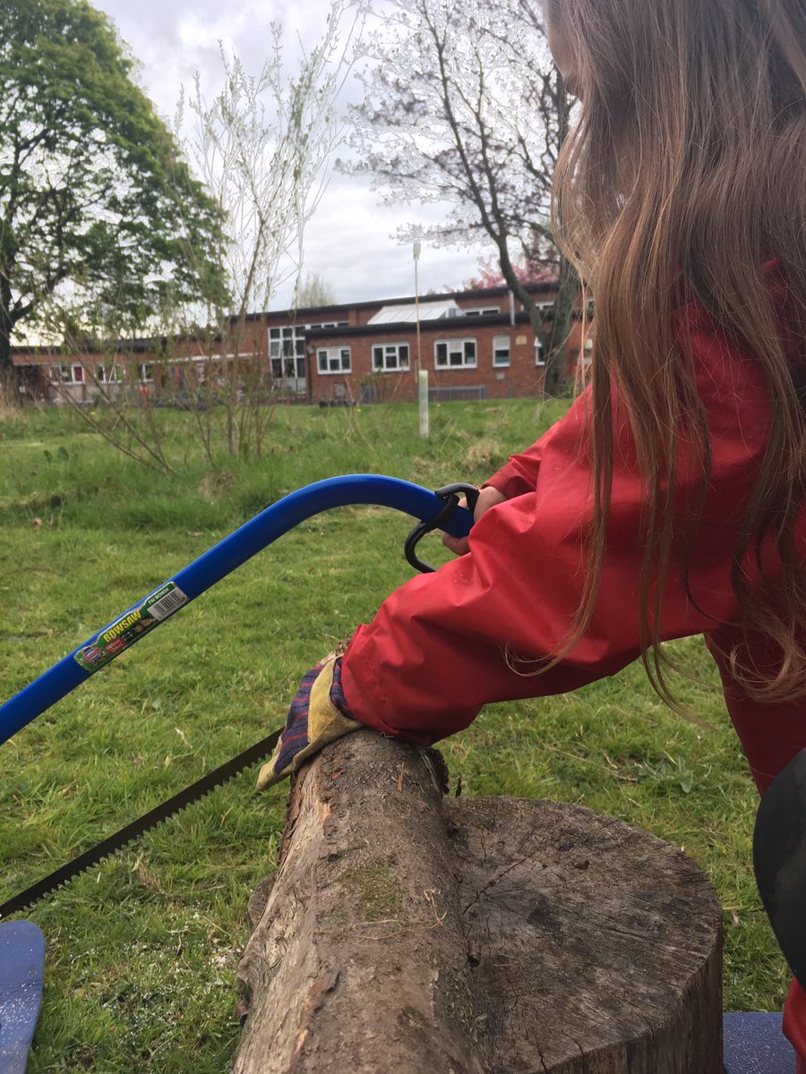 LlanyPrimary's tweet photo. Last FS session for this group, they have been fantastic. Obstacle course, dens and a fast time orienteering #forestschools #cyfleon https://t.co/XKTUKhXgBS