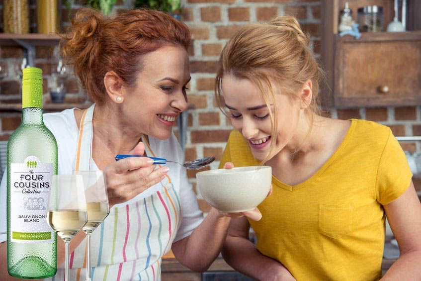 4CousinsWine's tweet photo. We all love our moms’ home cooked meals. What is your mom’s specialty dish that goes best with our Sauvignon Blanc?
In May, save 40% on a case of Four Cousins Sauvignon Blanc at The Wine Hub: https://t.co/dBMEebc6lp
#ToastToMom #MothersDay #FourCousins #TheWineHub https://t.co/gg39Suj3ir