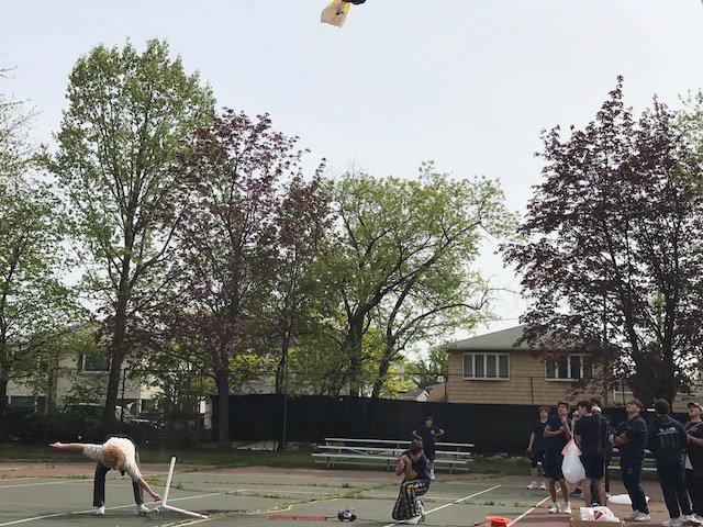 stclaresi's tweet image. #scslearningfun #scsscience