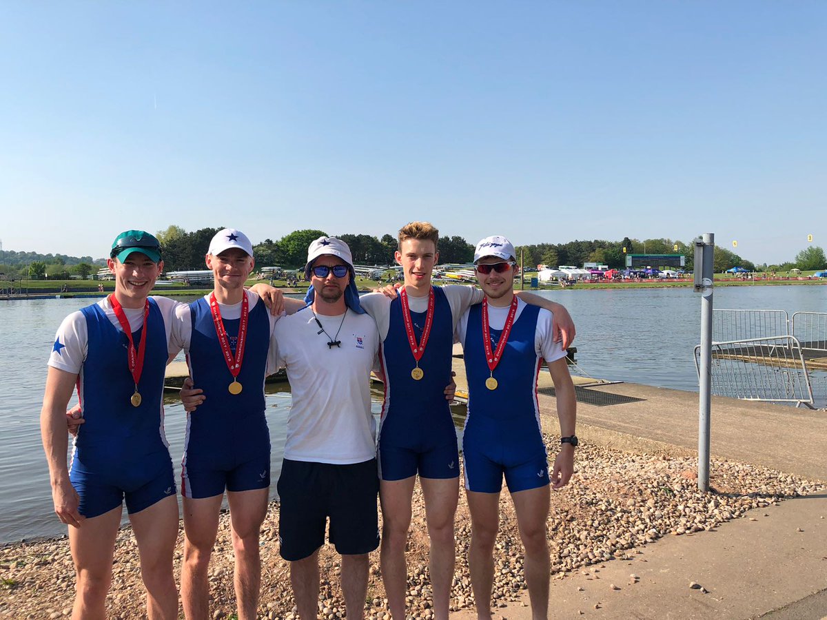 Matt_Day7's tweet photo. The Boys in Blue #inangelowetrust #lightweightbaby #rowing https://t.co/gc7Pu66lzE
