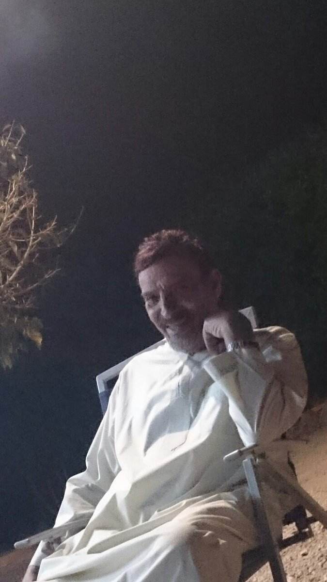 اللهم اعفر لابي ما تقدم من ذنبه ... 
اللهم واسكنه فسيح جناتك ...
اللهم اجعل قبره روضة من رياض الجنه ..
 اللهم وابدله داراً خيراً من داره ... 
اللهم حرم هذه الابتسامه على النار ...