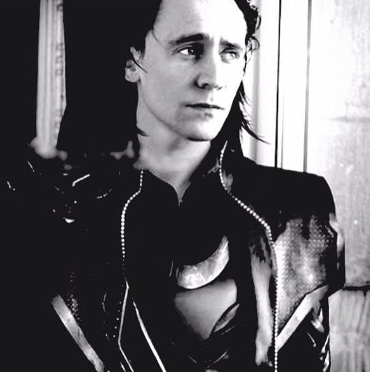GhostWendigo's tweet photo. #MAKELOKIGREATAGAIN
I love you💜 https://t.co/8bEFUAkIe9