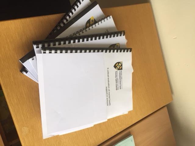 PrimaryEdStud's tweet photo. You wrote them, now our turn to read them! #letsgetmarking #fruitsofyourlabour #wearesoproud https://t.co/NhZQNq26ZW