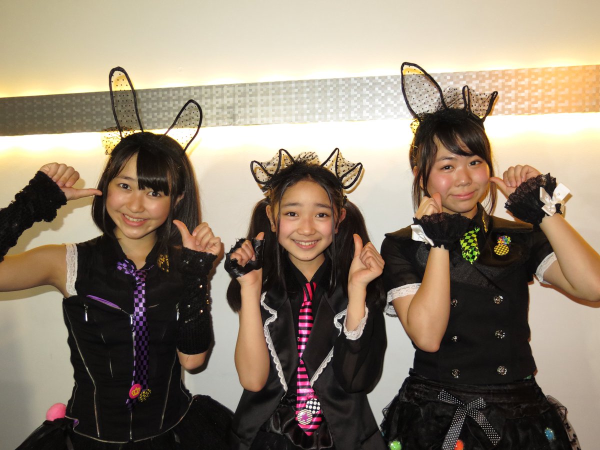 Twitter पर じん 衣装の話題をtwitterで見掛けたので です ラビッツ の歴代衣装 その一 アイドルstar Wars デスラビッツ軍の七ヶ条 うさぎのきもち なんで 恋する季節の衣装は写真なし ですラビッツ ですラビ