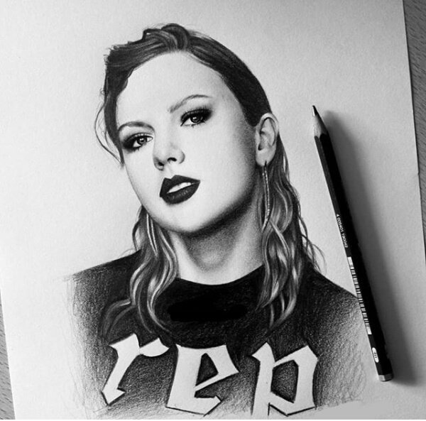 SwiftiesRules13's tweet photo. @taylorswift13 @taylornation13 #reputationstatiumtour https://t.co/CdAcDhP1YG
