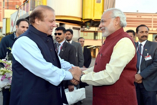 Modi makes surprise visit to Pakistan, attends Nawaz's grand-daughter's wedding  http://www.rediff.com/news/report/surprise-modi-to-drop-in-for-nawazs-birthday-in-lahore/20151225.htm