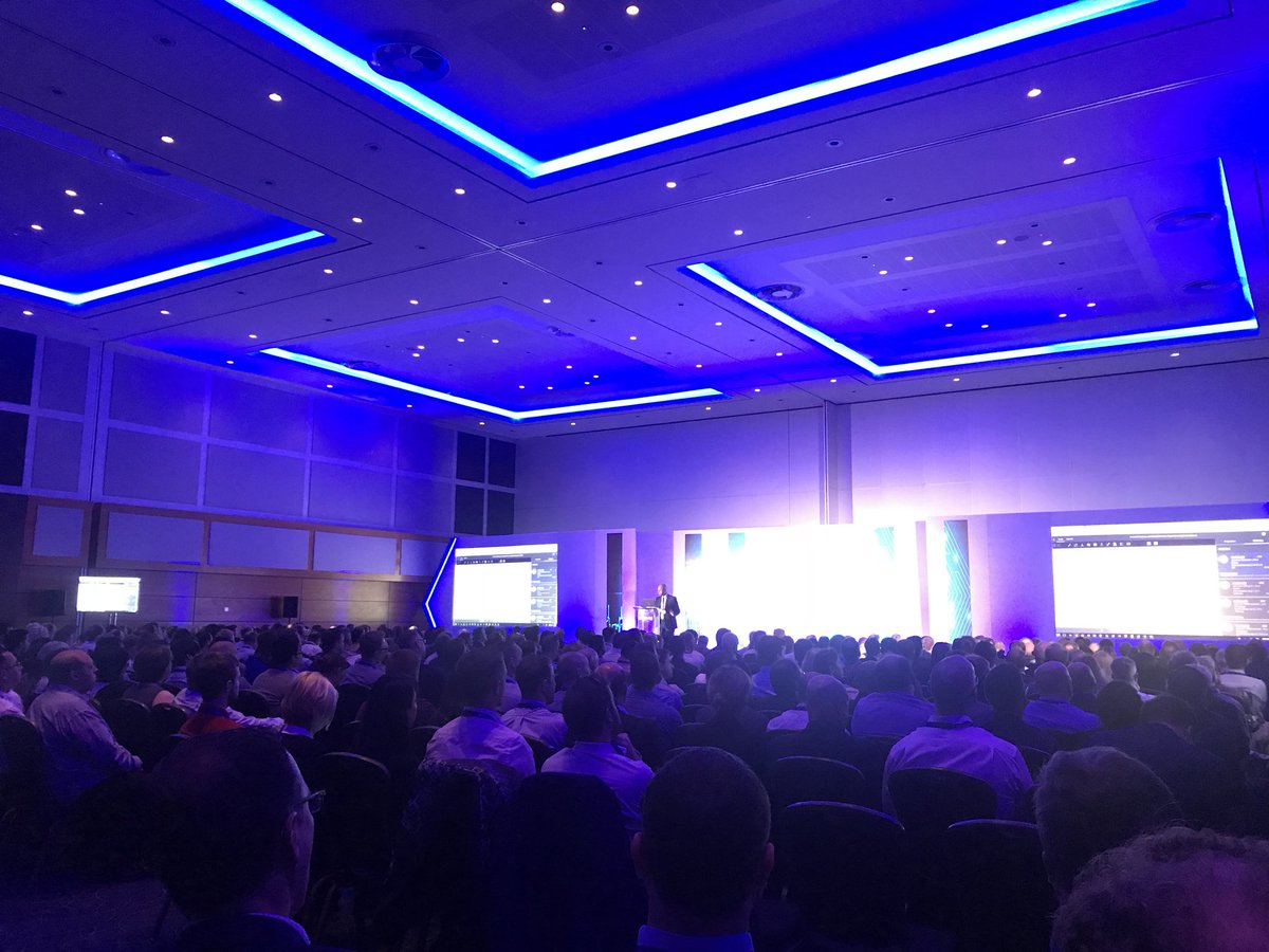 StephenmMurphy's tweet photo. Shawn Misquitta rockin’ it #Connectlive18 with the new v10 preview https://t.co/8GhkoTFQDj