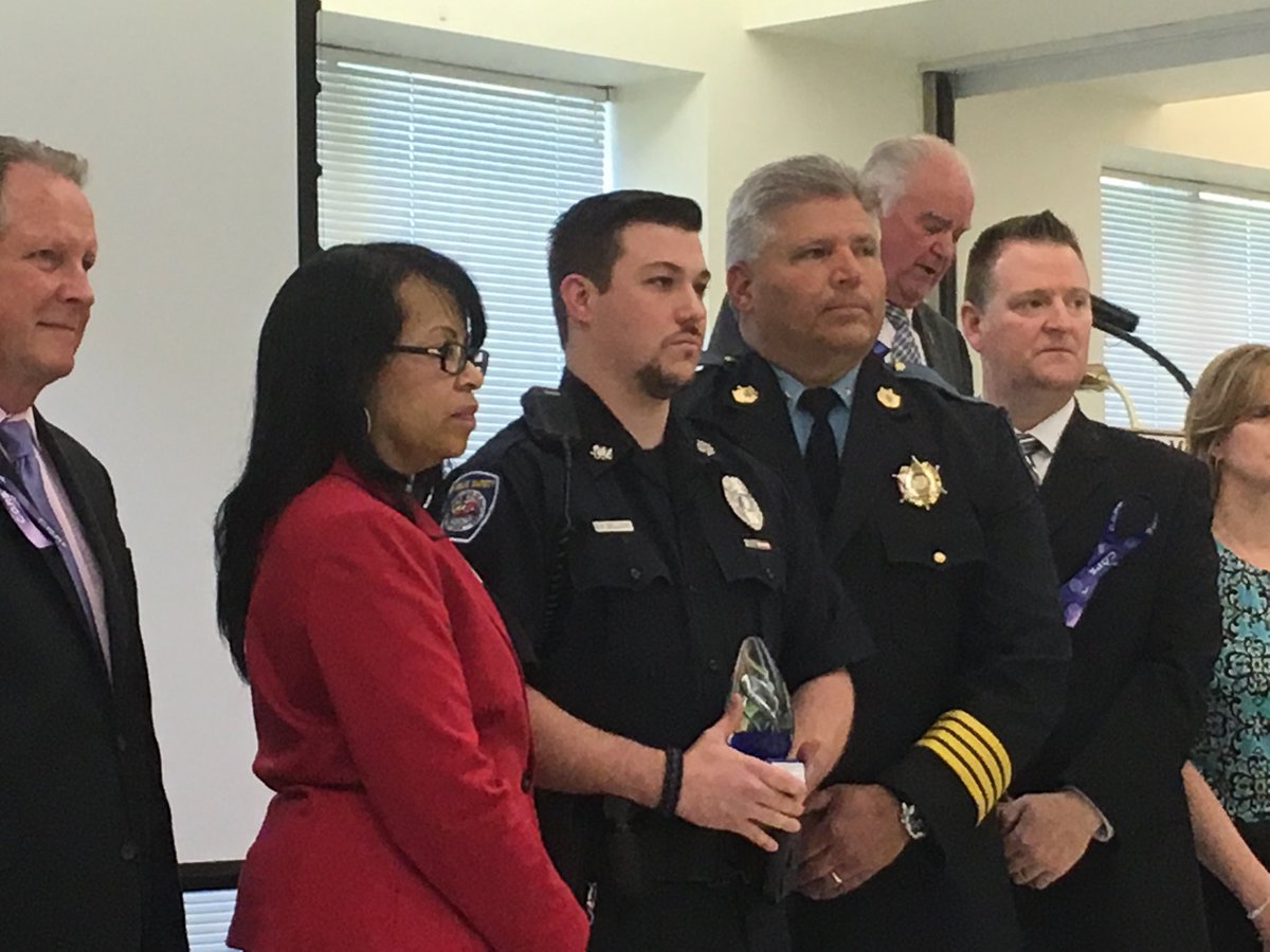 SMCPublicSafety's tweet photo. Officer of the Year Gerry Sellers https://t.co/r2Khc2QqsP