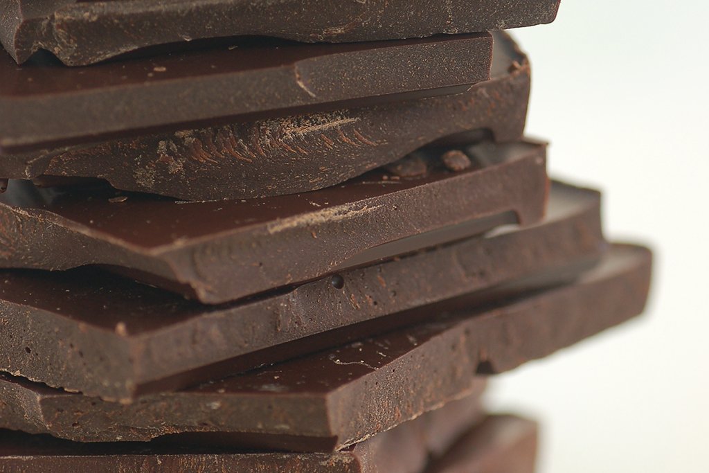 Research has shown that dark chocolate may boost heart health, and now new studies suggest that there may benefits for vision as well harvardhealth.me/canda55b5f via <a href="/HarvardHealth/">Harvard Health</a>