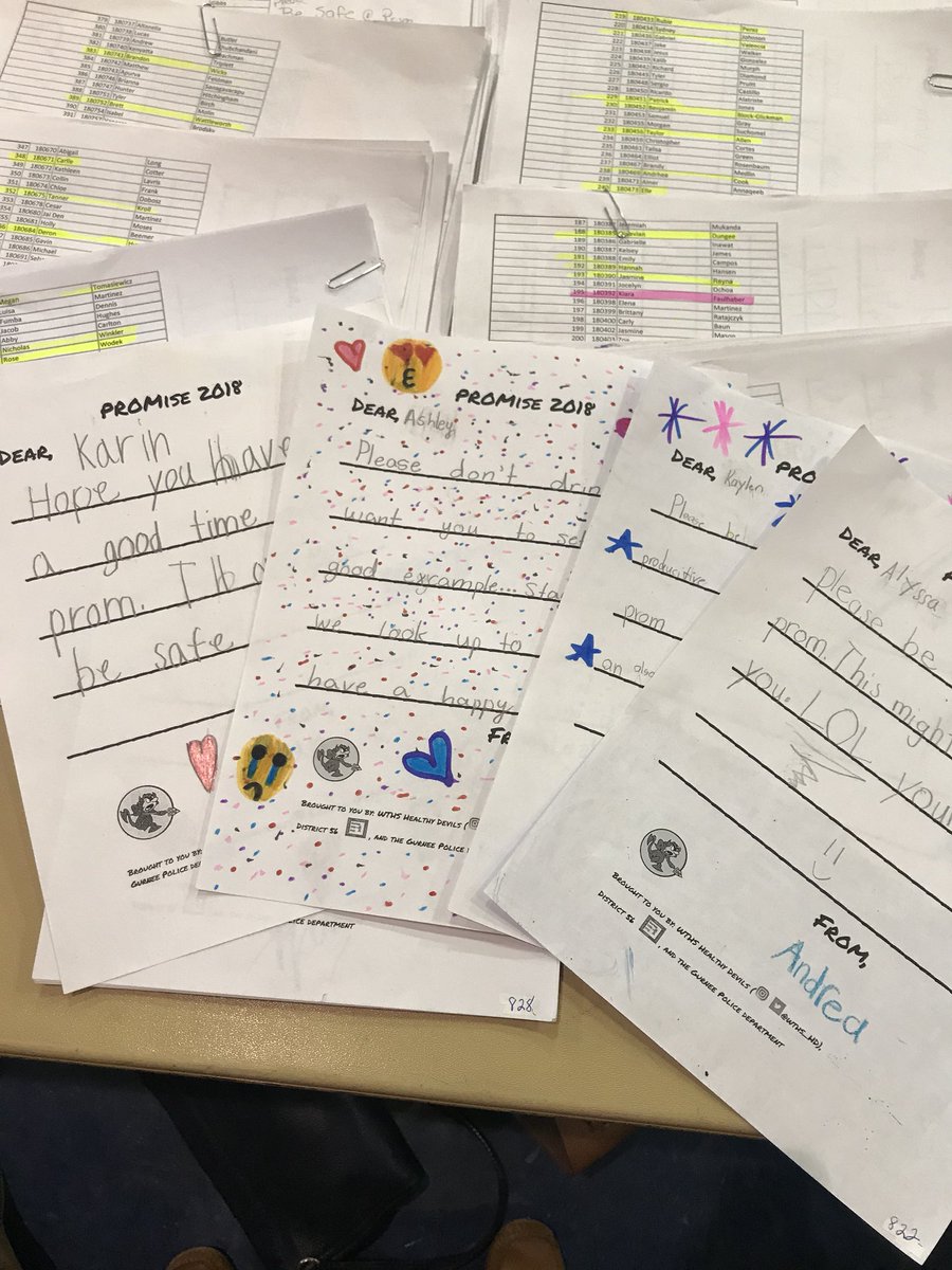 wths_hd's tweet photo. Almond students, when you pick up your prom tickets stop by the table to get a special gift from local elementary schools!! #wthsprom #communityegagement #bluedevilpride https://t.co/G9uNKHFD6m