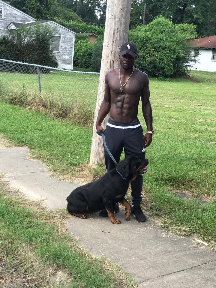CountryBoyTaz's tweet photo. Just Love the Skin I’m in 🍫🗣
#finedarkskintwitter https://t.co/9ohQFcyl8j