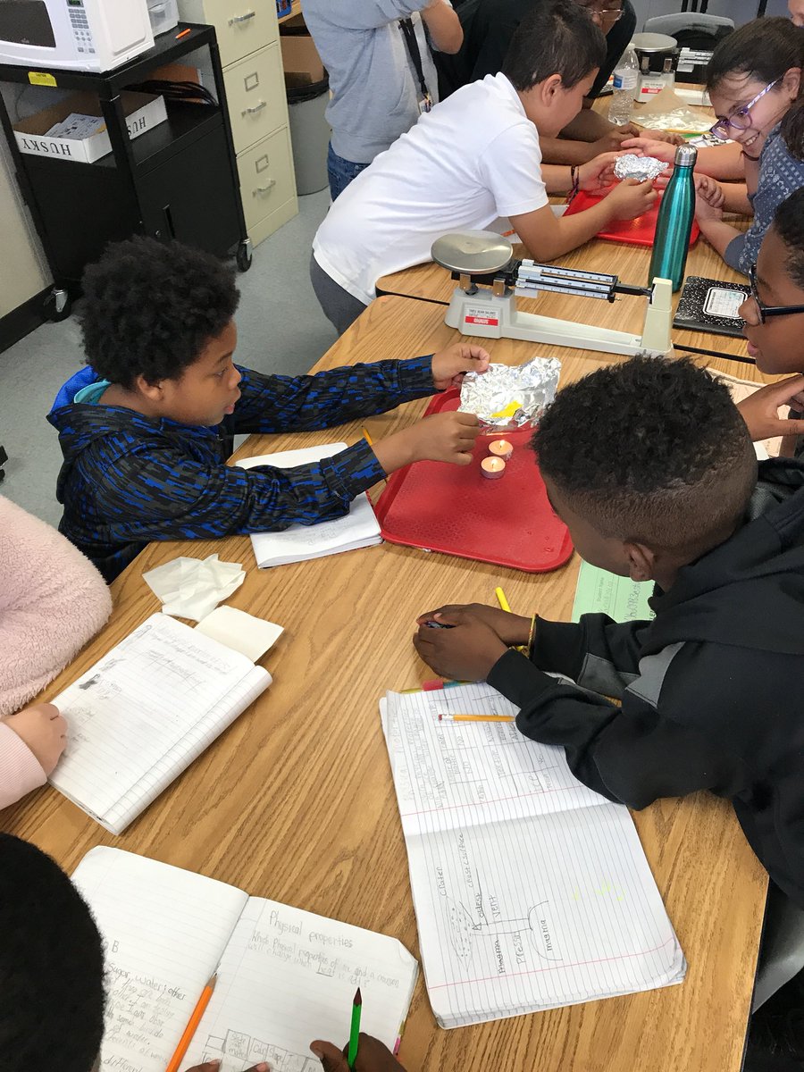 lgonzalezteach1's tweet photo. Melting! #change #SolidToLiquid #fire #StateofMatter #wearewalker @CFISDWalker @CFISDScience https://t.co/j7COrCmc9h