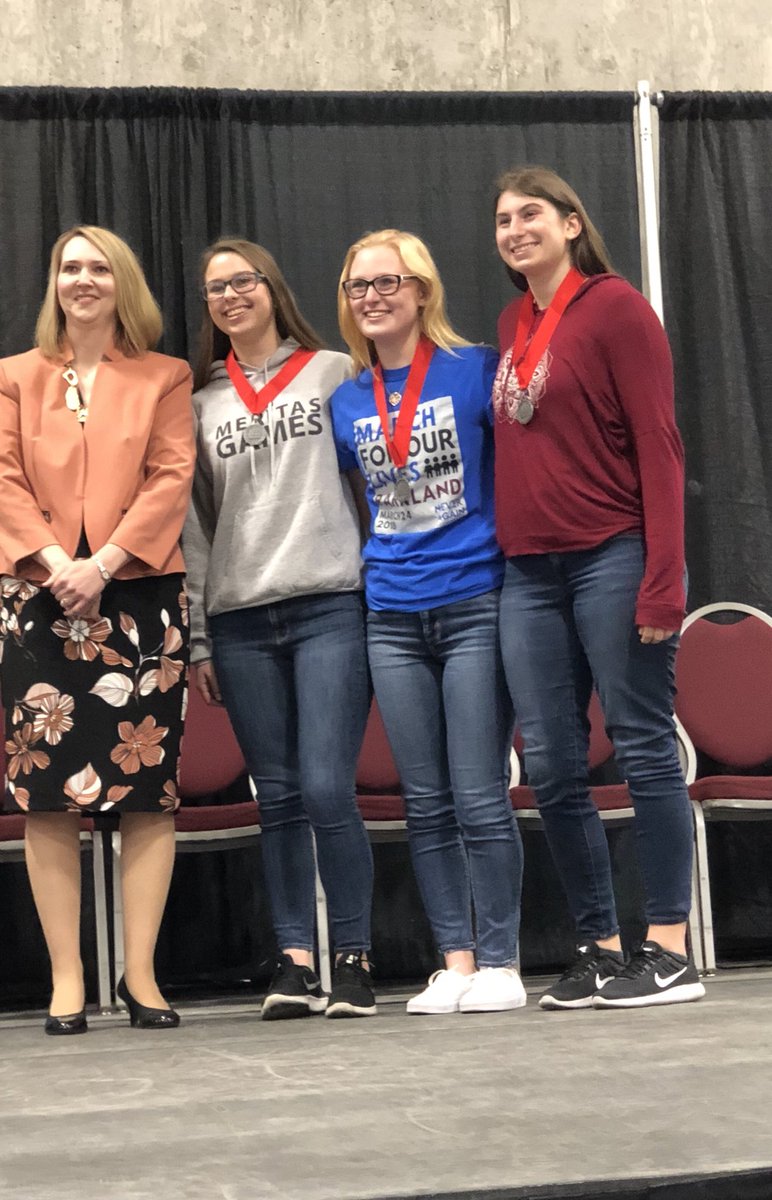 henne_mich993's tweet photo. Second Place Group Exhibit! #FHD2018 #onourwaytonationals @NBPSEagles https://t.co/5sUeXiwdeG