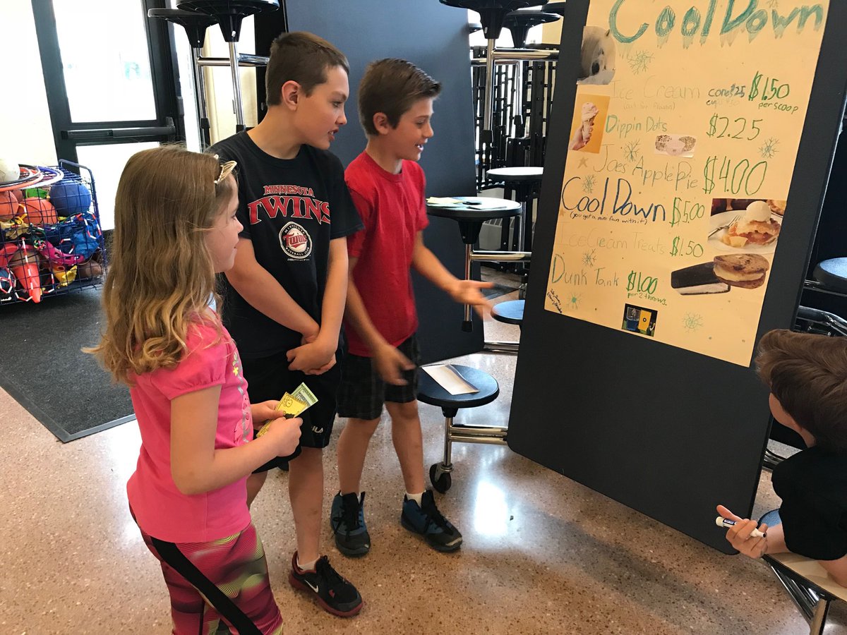 karryhelgestad's tweet photo. First graders helping us with our quick mental math by making purchases. First graders are sharp! #evnp @ https://t.co/DadxSj1eBk