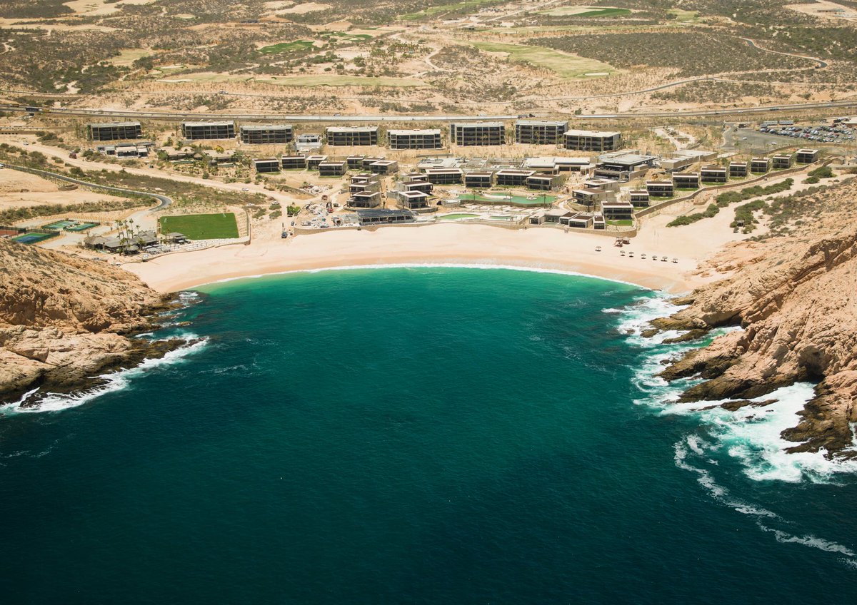 MontageHotels's tweet photo. We’re thrilled to announce the grand opening of @MontageLosCabos on May 31, 2018. Be one of the first to experience all that Baja California Sur has to offer. For reservations and special offers, visit https://t.co/8YjtdSjySW
#montageloscabos #montageinthemaking #santamariabay https://t.co/v0drkahs3w