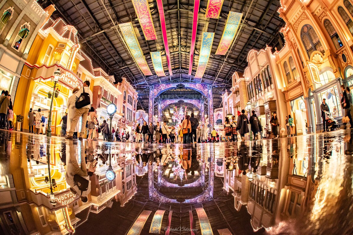 雨の日にしか出会えないディズニーランドの風景がもうめっちゃ綺麗で幻想的で わあああ これぞ魔法の国 Togetter 雨の日にしか出会えないディズニーランドの風景がもうめっちゃ綺麗で幻想的で わあああ これぞ魔法の国 Togetter