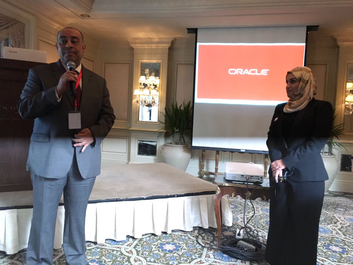 AlsaeedN's tweet photo. V Glad meeting #Egypt Tech #Startups During #OracleEntrepreneursDay #Cairo audience had the chance to learn from the top experts, how to Leverage #oraclecloud Innovation to grow their businesses #oracleemeapartner #oracle_me https://t.co/pc7K2RlwFI