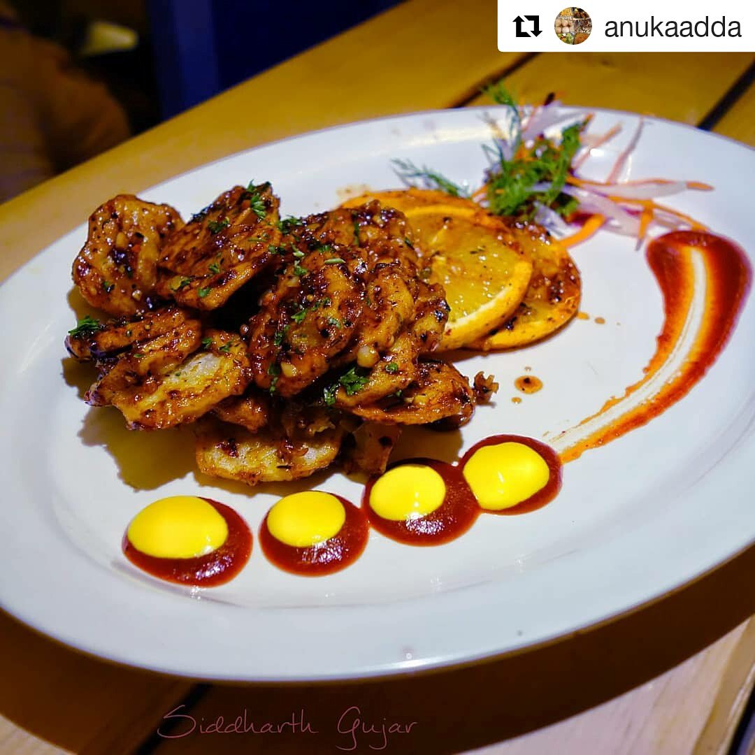 BlueWater_Pune's tweet photo. PC @anukaadda 
Orange Paprika Potatoes, have you tried it yet??

#bluewater #blue #water #ravet #baner #puneinstagrammers #punebloggers #puneri #puneblogger #blogger #blogs #blogging #potatoes #orange #paprika #punehashtagtrending #food #foodfoodfood #thepunefoodie #punekar https://t.co/JXjvHpn71V